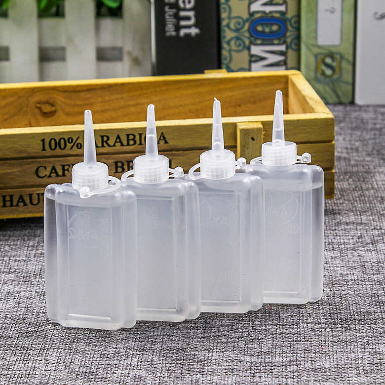 家用缝纫机油 门锁金属润滑油 一元店两元店日用百货小商品批发